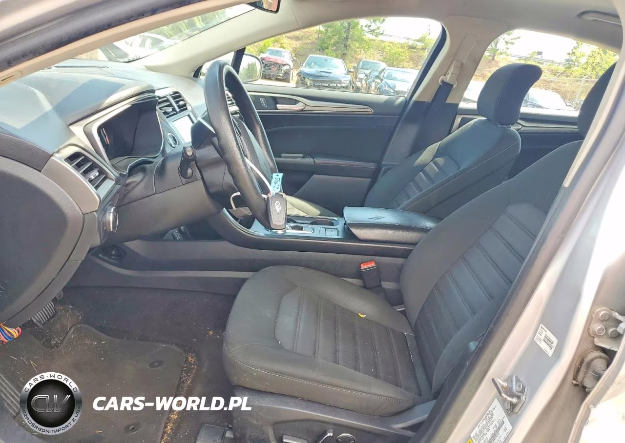 2019 Ford Fusion Se VIN:3FA6P0LU0KR242168 - 7