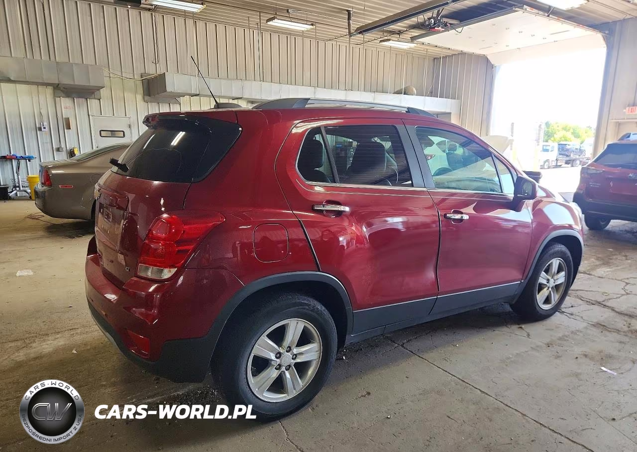 2019 Chevrolet Trax 1Lt VIN:3GNCJLSB7KL192217 - 3