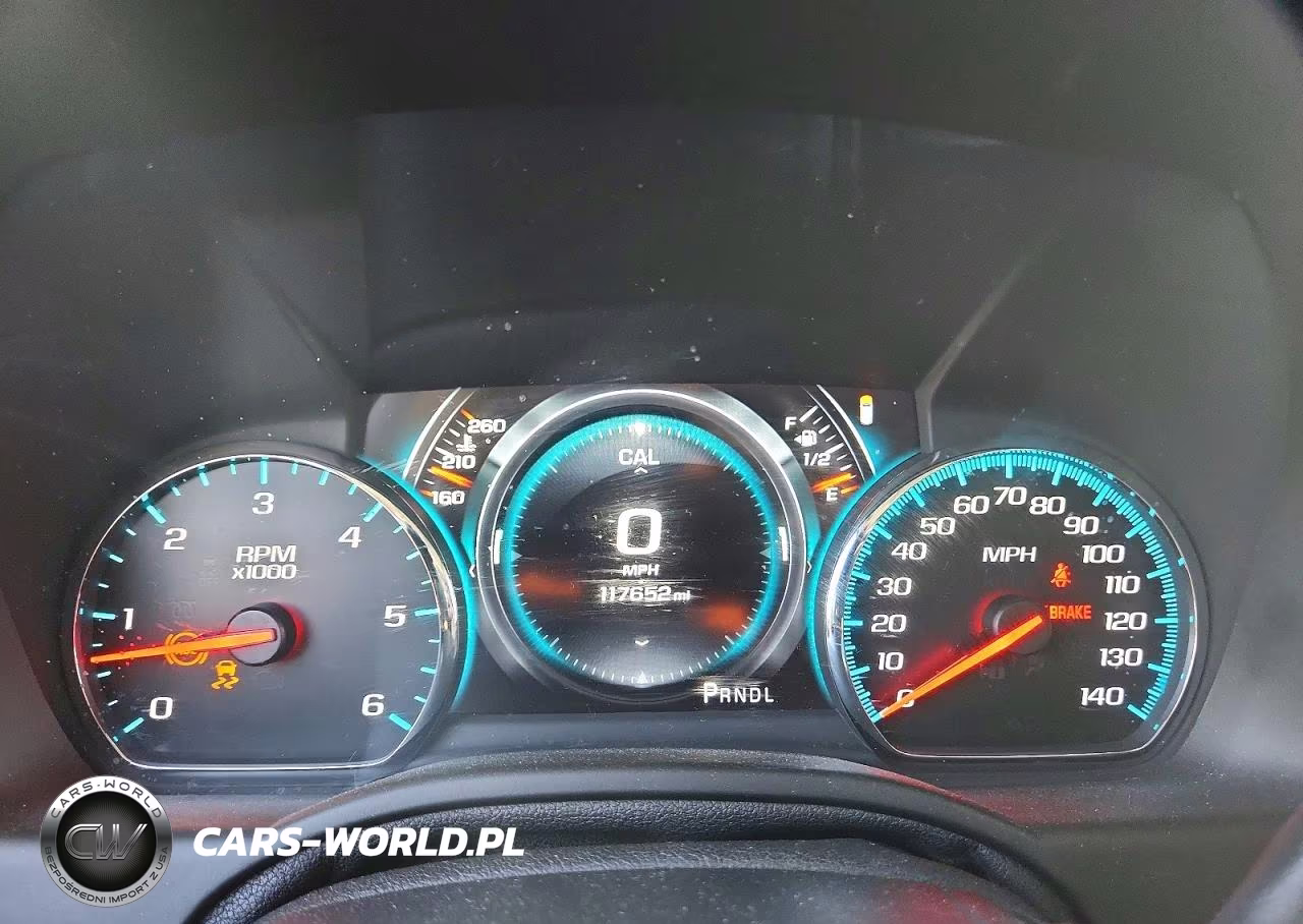 2017 Chevrolet Suburban C1500 Premier VIN:1GNSCJKC7HR194862 - 9
