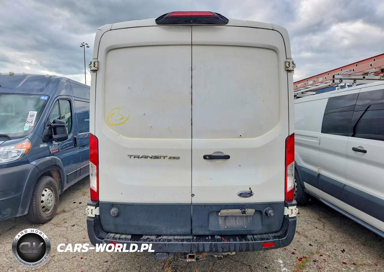 2019 Ford Transit T-250 VIN:1FTYR2CM6KKB82958 - 6