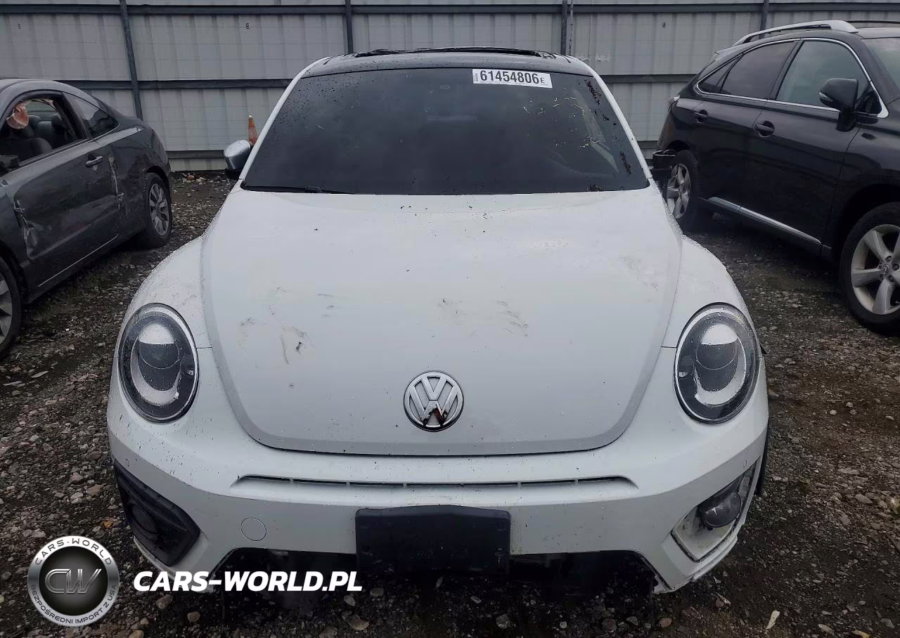 2016 Volkswagen Beetle Dune VIN:3VWS17AT2GM633238 - 5