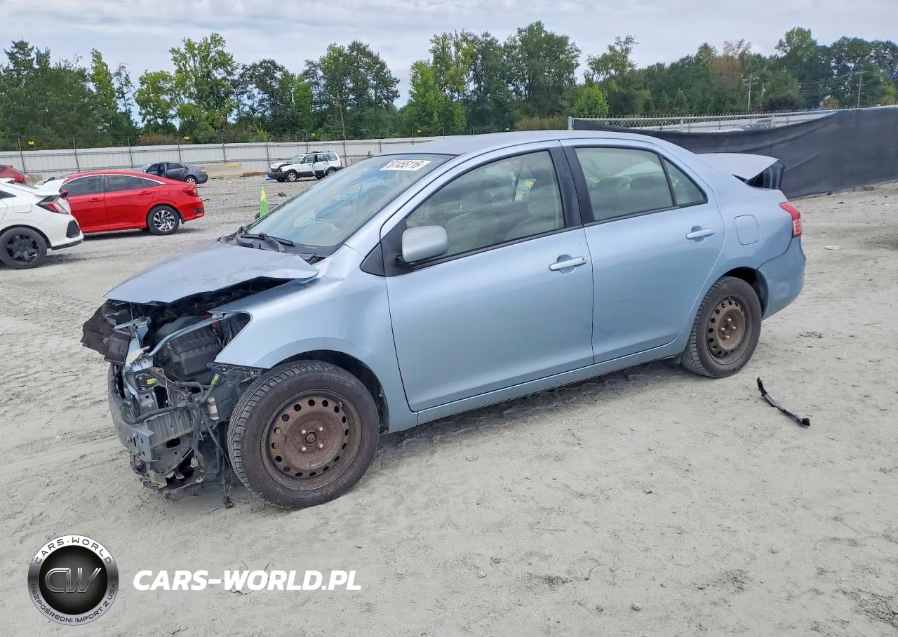 2009 Toyota Yaris Base