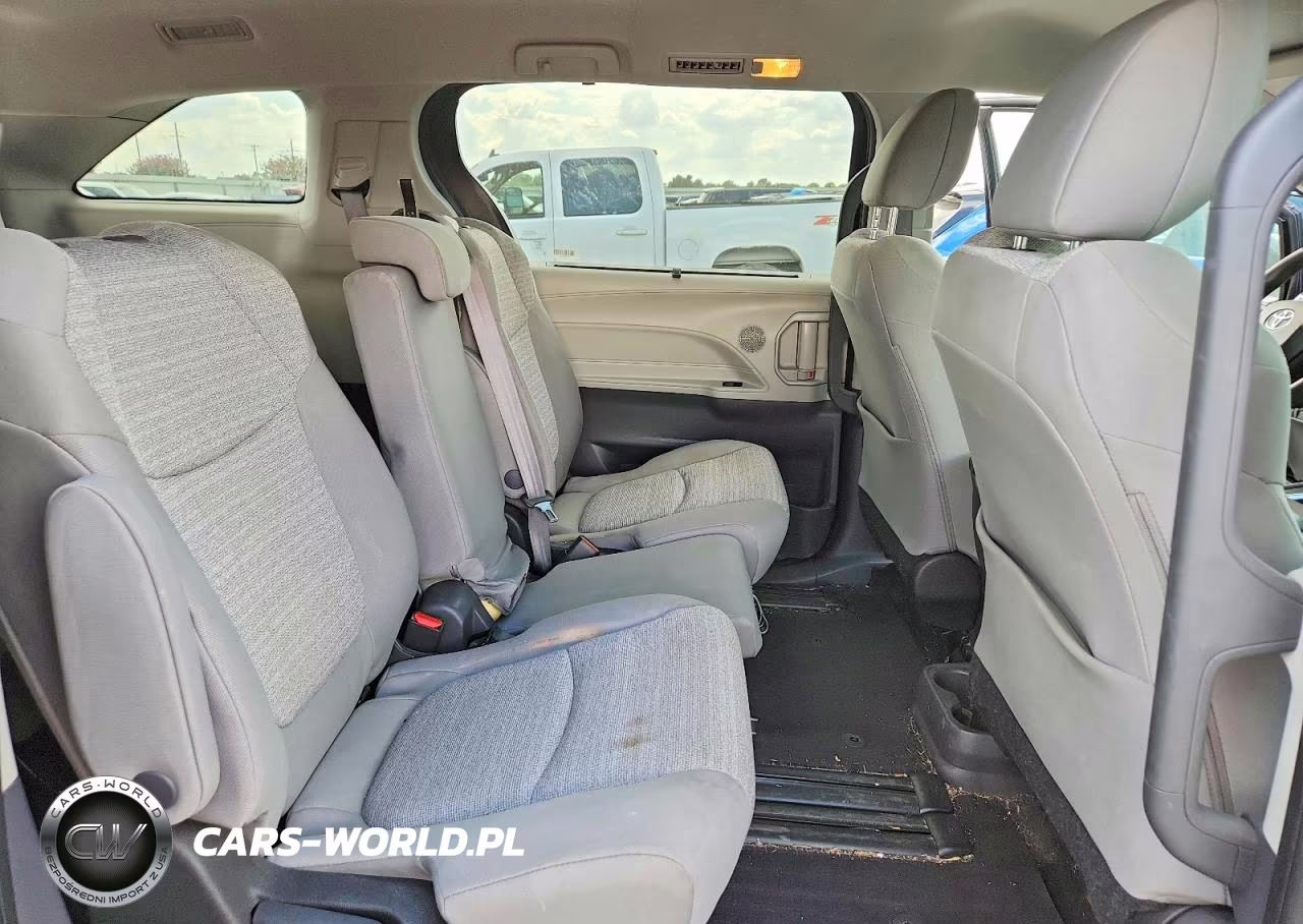 2022 Toyota Sienna Le VIN:5TDKRKEC8NS123367 - 11