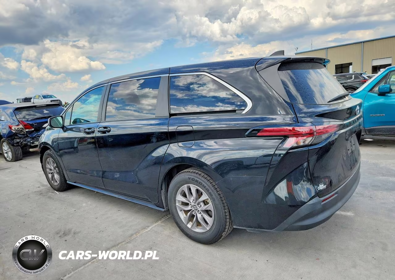 2022 Toyota Sienna Le VIN:5TDKRKEC8NS123367 - 2