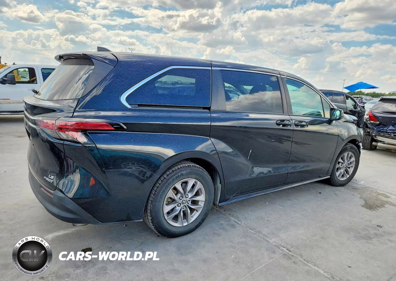 2022 Toyota Sienna Le VIN:5TDKRKEC8NS123367 - 3