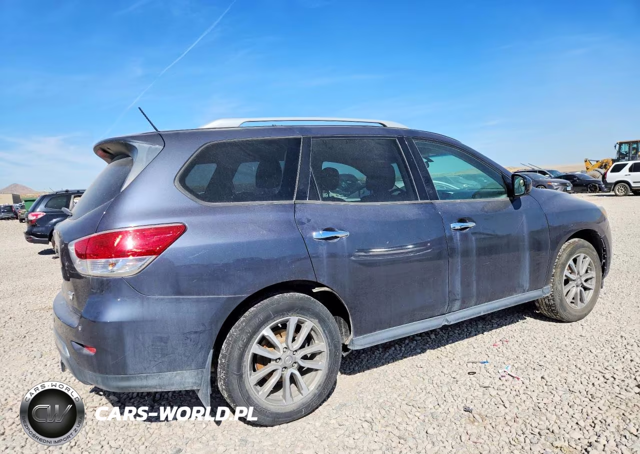 2014 Nissan Pathfinder S VIN:5N1AR2MMXEC693521 - 3
