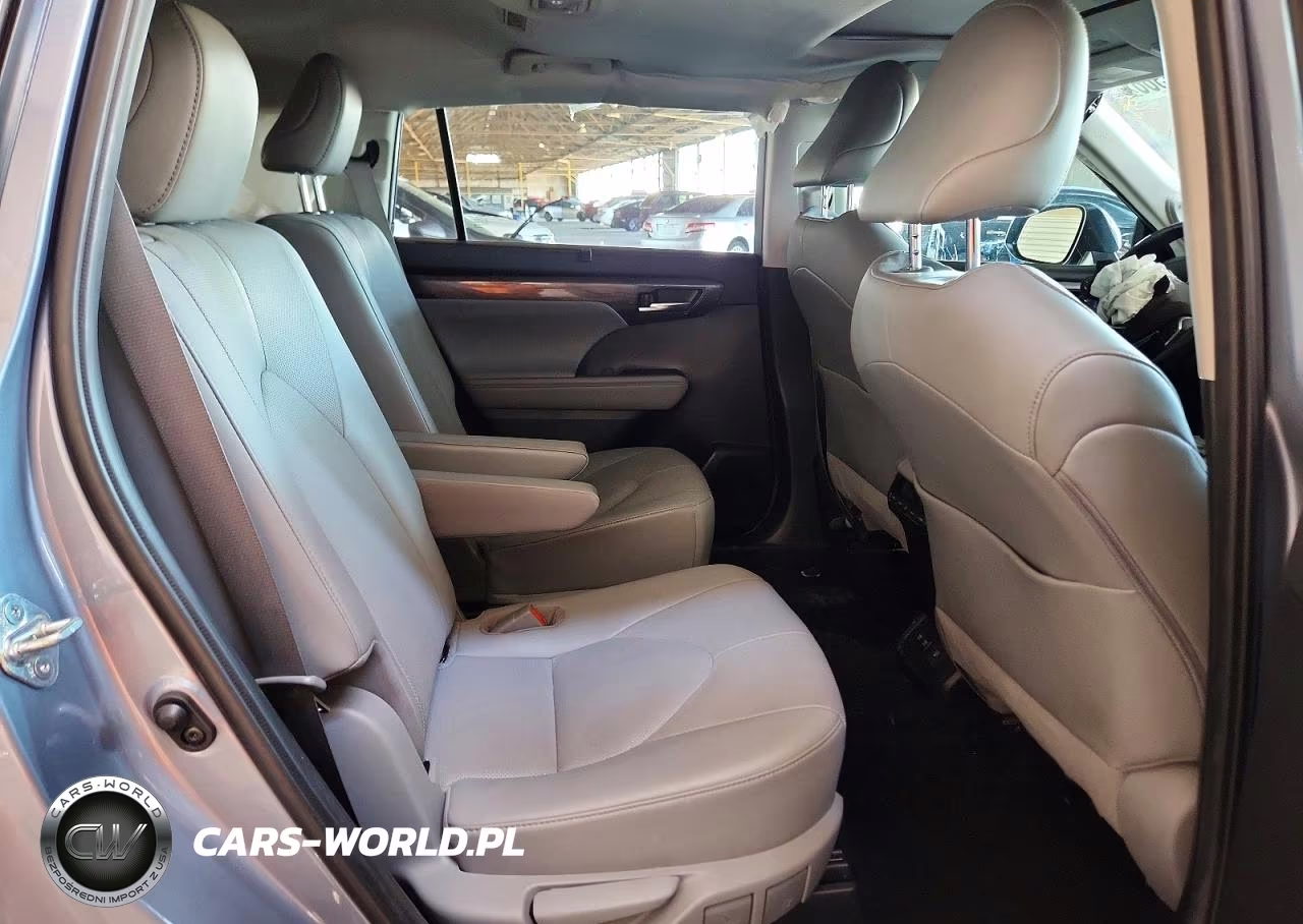 2021 Toyota Highlander Limited VIN:5TDYZRAH9MS085053 - 11