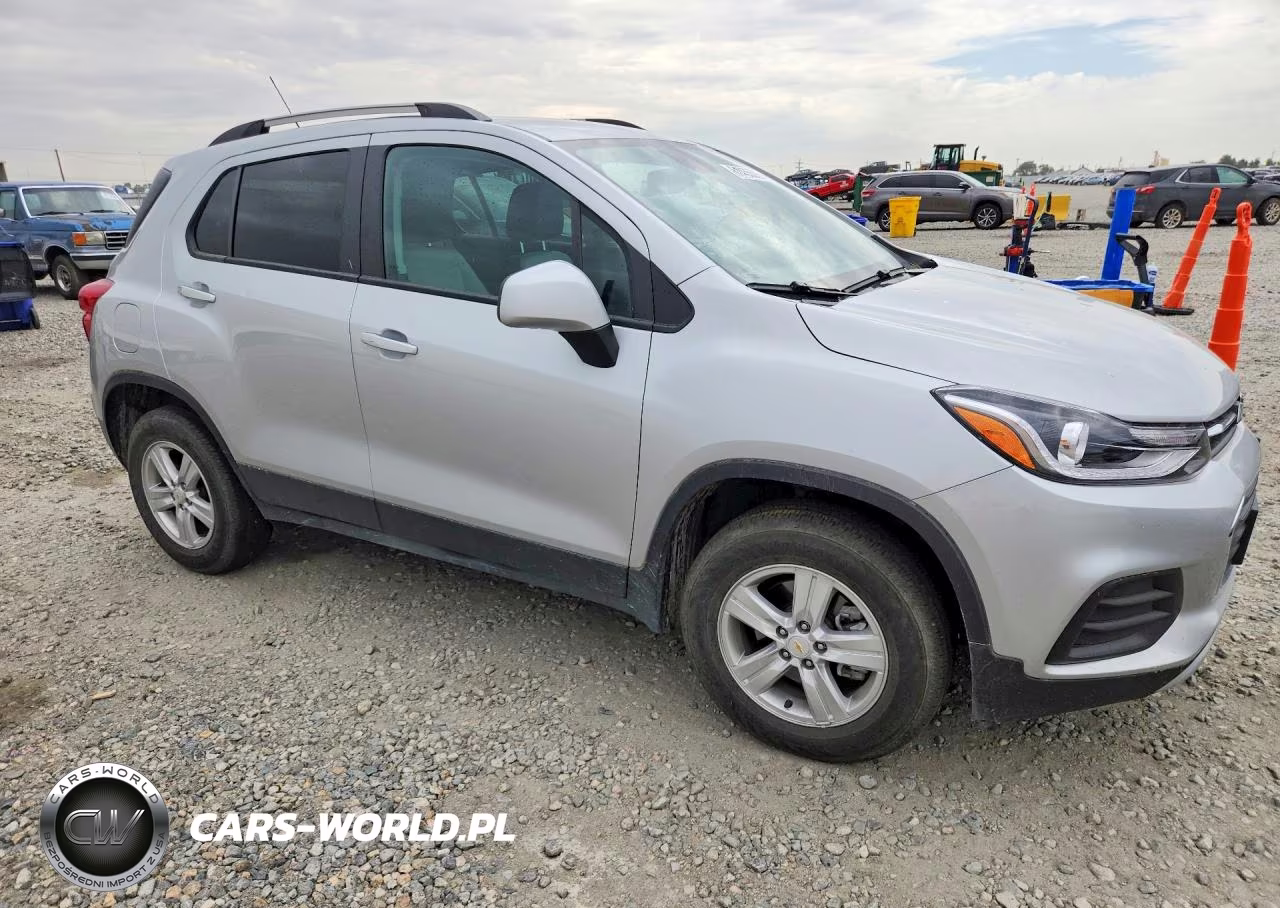 2021 Chevrolet Trax 1Lt VIN:KL7CJPSB4MB347663 - 4