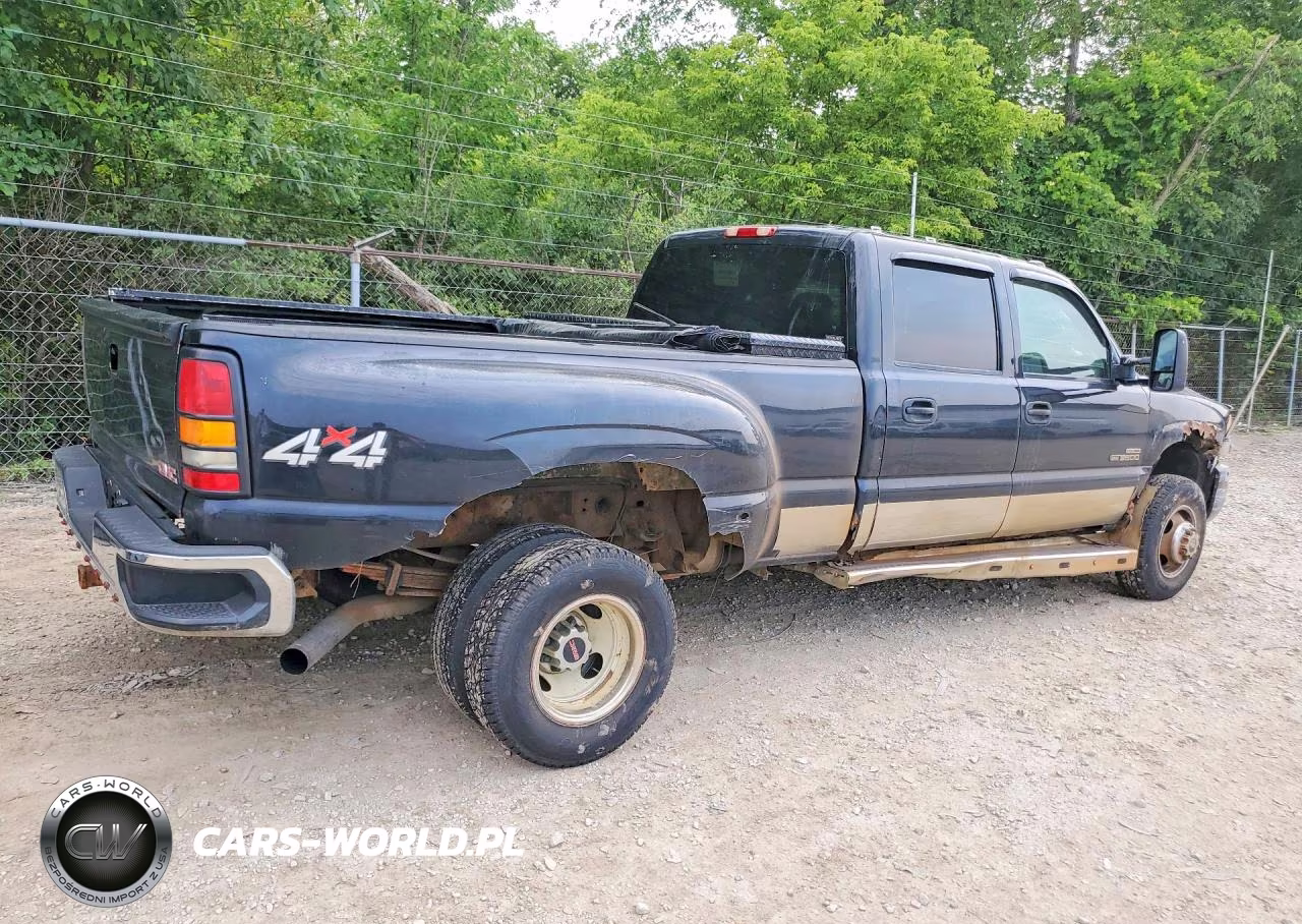 2007 GMC New Sierra K3500 VIN:1GTJK33D07F137932 - 3