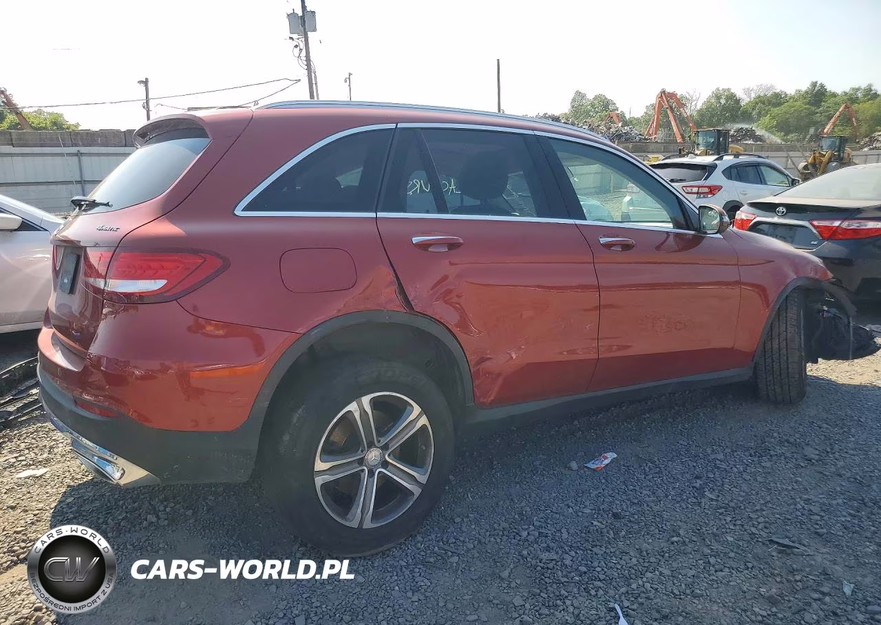 2017 Mercedes-Benz Glc 300 4Matic VIN:WDC0G4KB8HF198220 - 3