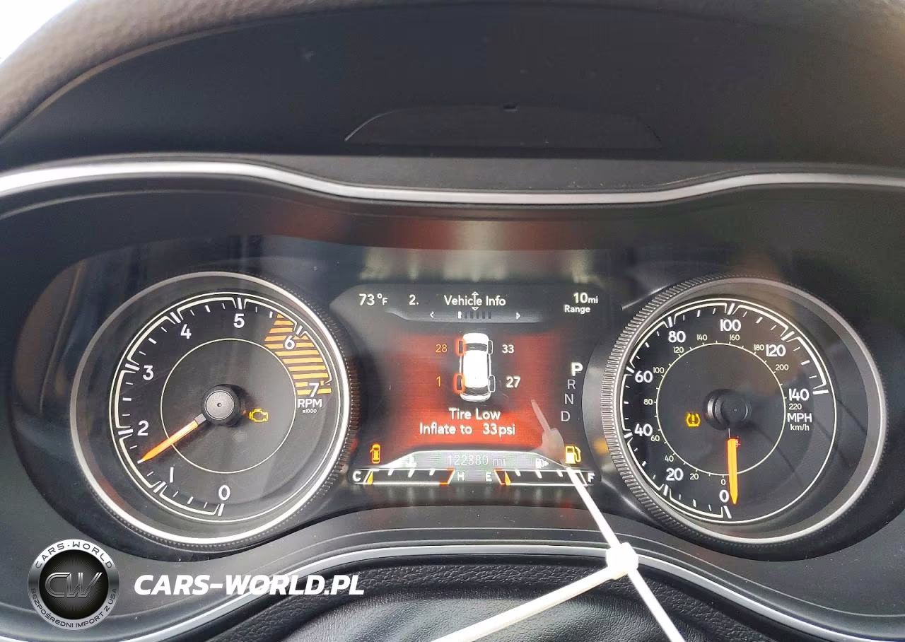 2019 Jeep Cherokee Limited VIN:1C4PJMDN5KD292670 - 9