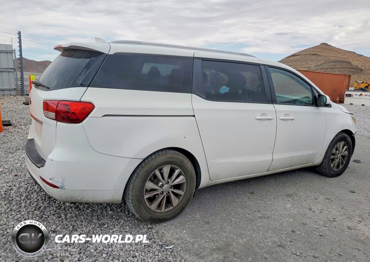 2015 Kia Sedona Lx VIN:KNDMB5C18F6032178 - 3