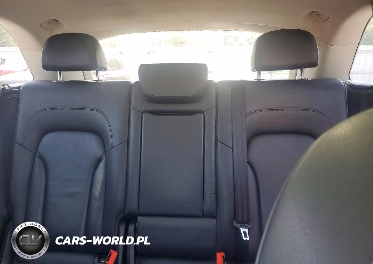2015 Audi Q5 Premium Plus VIN:WA1LFAFP3FA038826 - 10