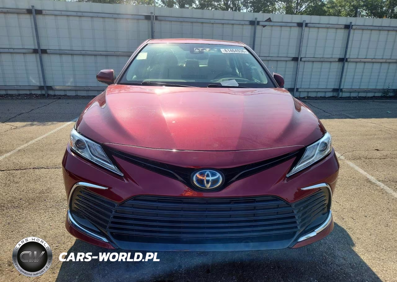 2021 Toyota Camry Xle VIN:4T1F31AK7MU547266 - 5