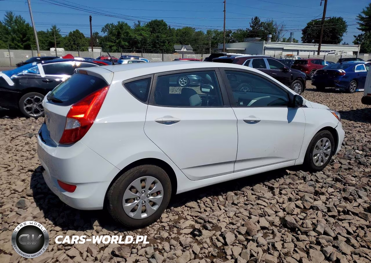 2017 Hyundai Accent Se VIN:KMHCT5AE3HU363209 - 3