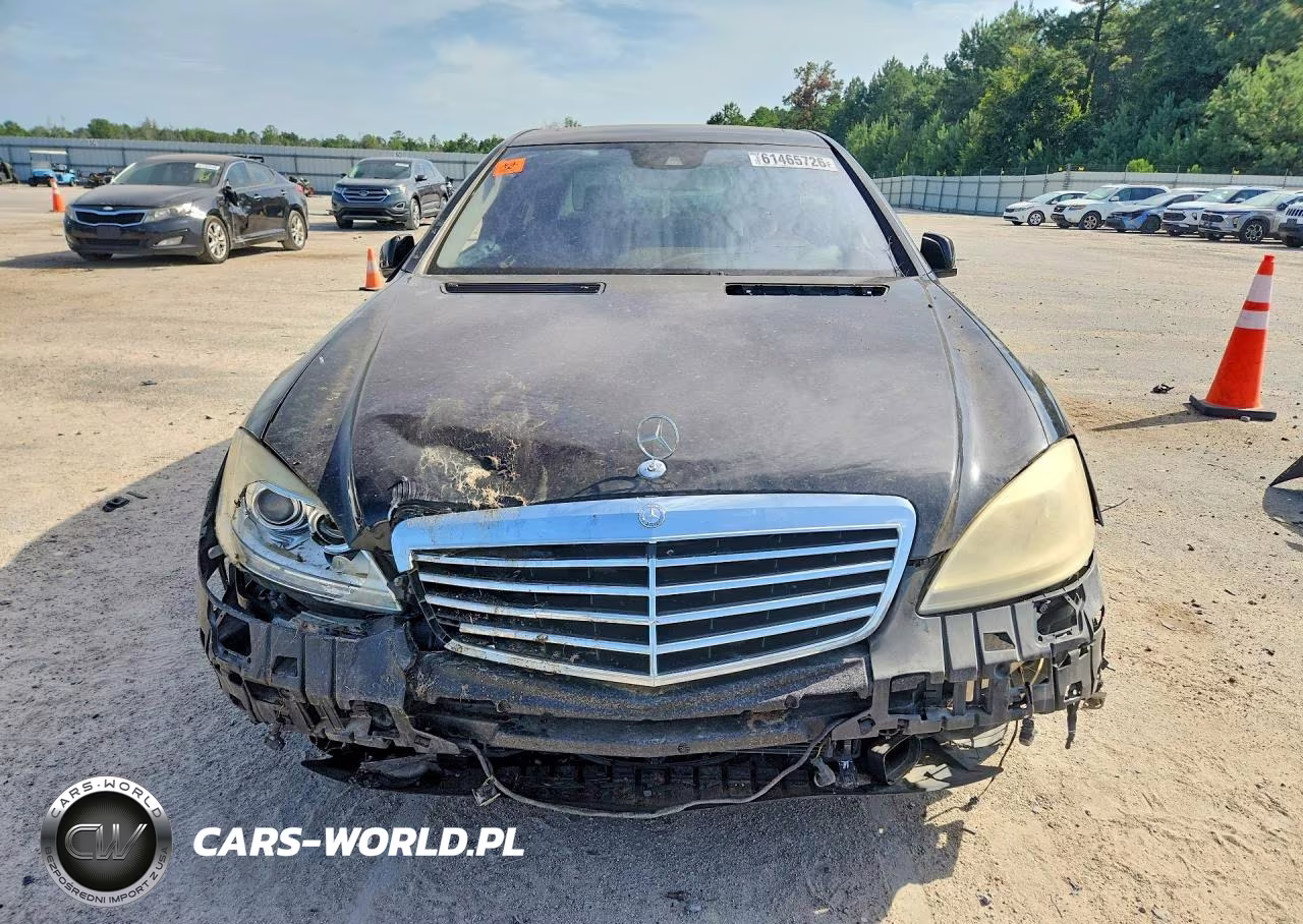 2010 Mercedes-Benz S 550 VIN:WDDNG7BB3AA288977 - 5