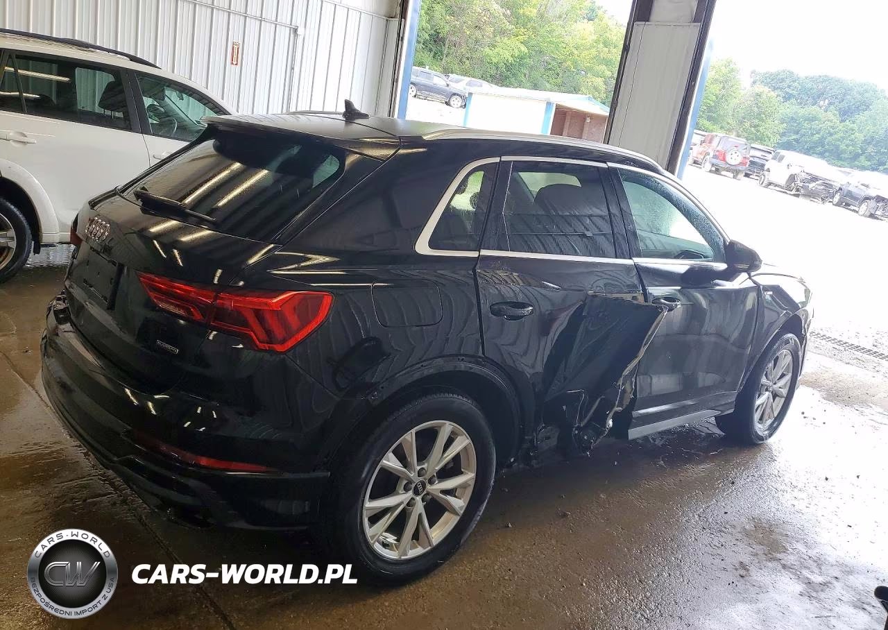 2022 Audi Q3 Premium S Line 45 VIN:WA1DECF38N1114023 - 3