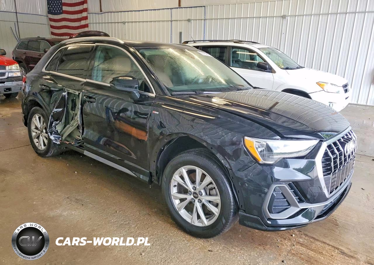 2022 Audi Q3 Premium S Line 45 VIN:WA1DECF38N1114023 - 4