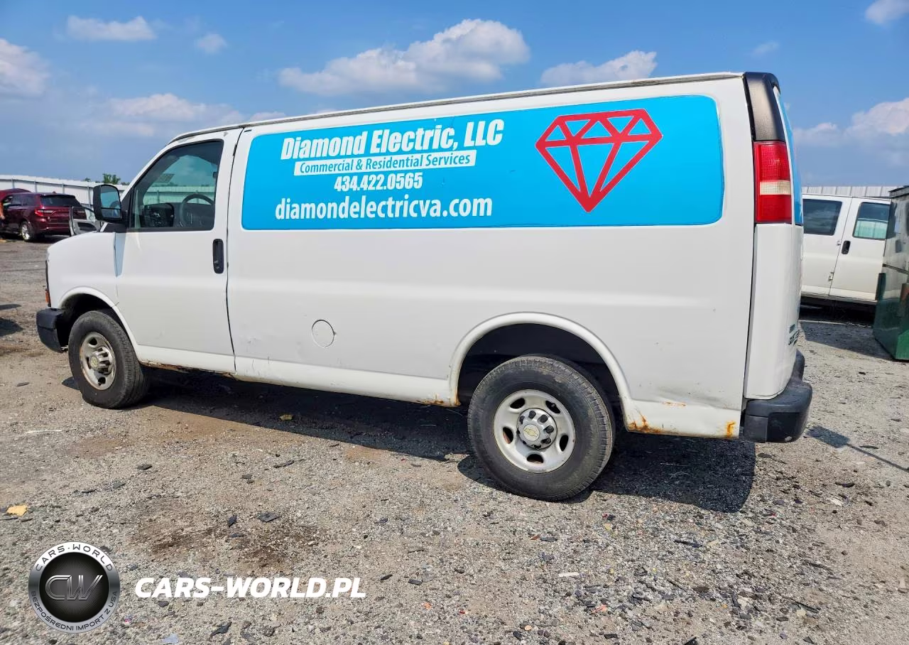 2011 Chevrolet Express G2500 VIN:1GCWGFCA3B1142692 - 2
