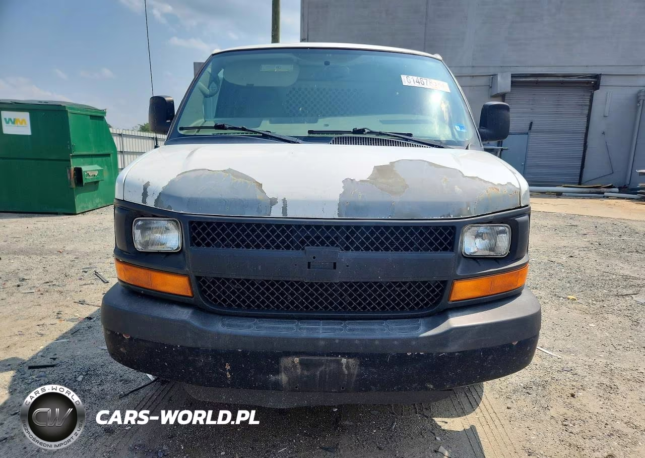 2011 Chevrolet Express G2500 VIN:1GCWGFCA3B1142692 - 5