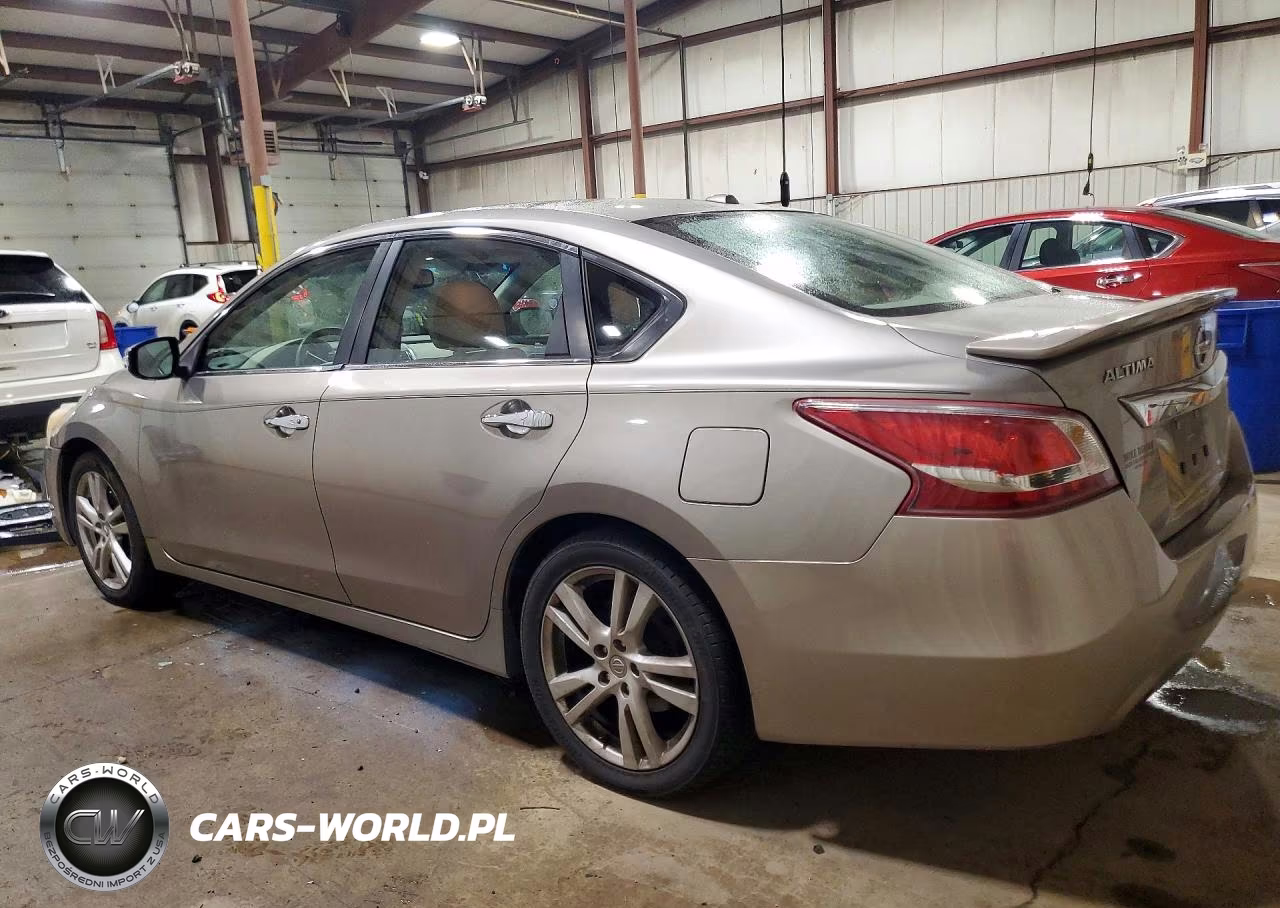 2013 Nissan Altima 3.5S VIN:1N4BL3AP9DC103537 - 2