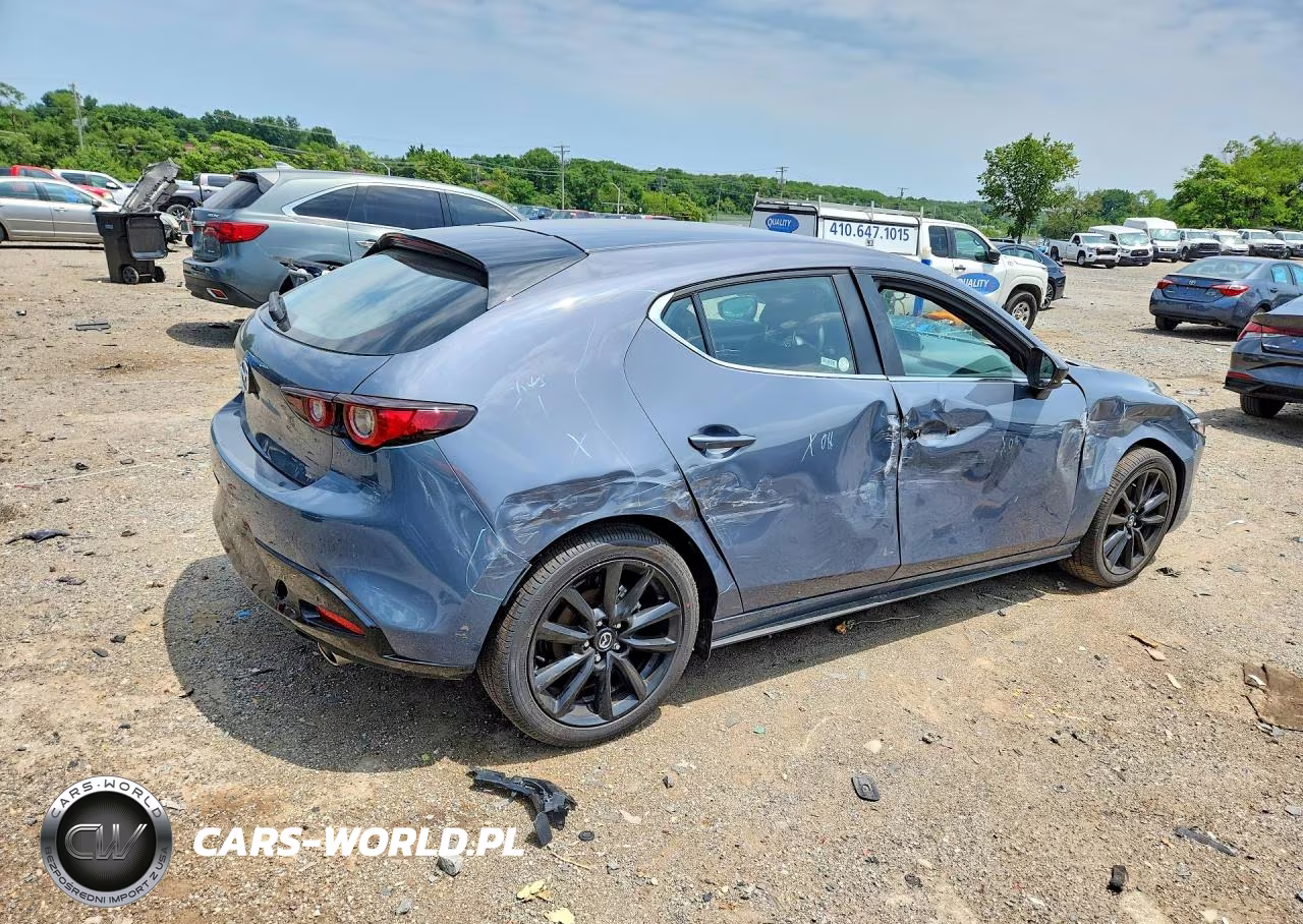 2026 Mazda 3 Preferred VIN:JM1BPBLL2T1867064 - 3