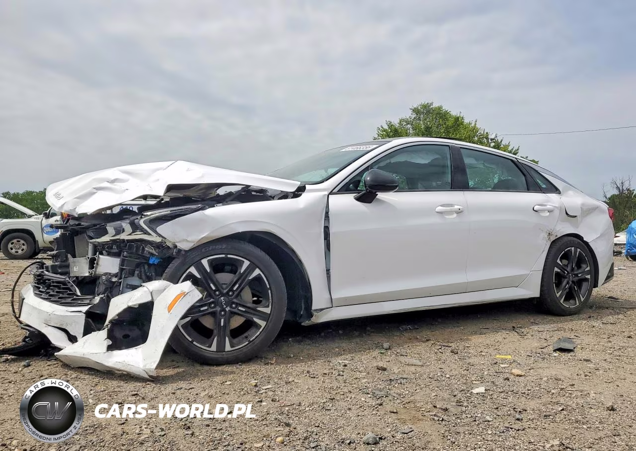 2023 Kia K5 Gt Line VIN:5XXG64J28PG182379 - 1