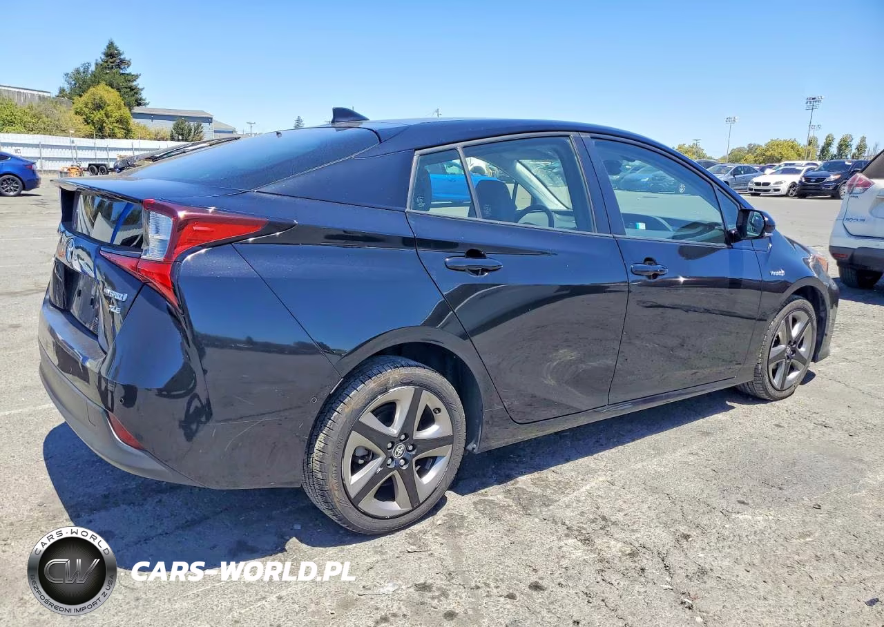 2019 Toyota Prius Xle VIN:JTDKARFU6K3080409 - 3