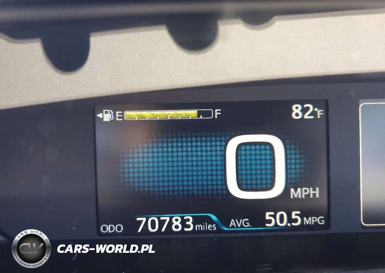 2019 Toyota Prius Xle VIN:JTDKARFU6K3080409 - 9