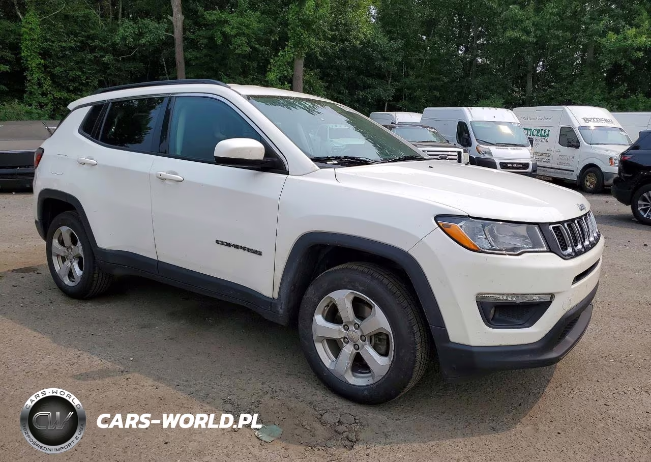 2021 Jeep Compass Latitude VIN:3C4NJDBB7MT569476 - 4