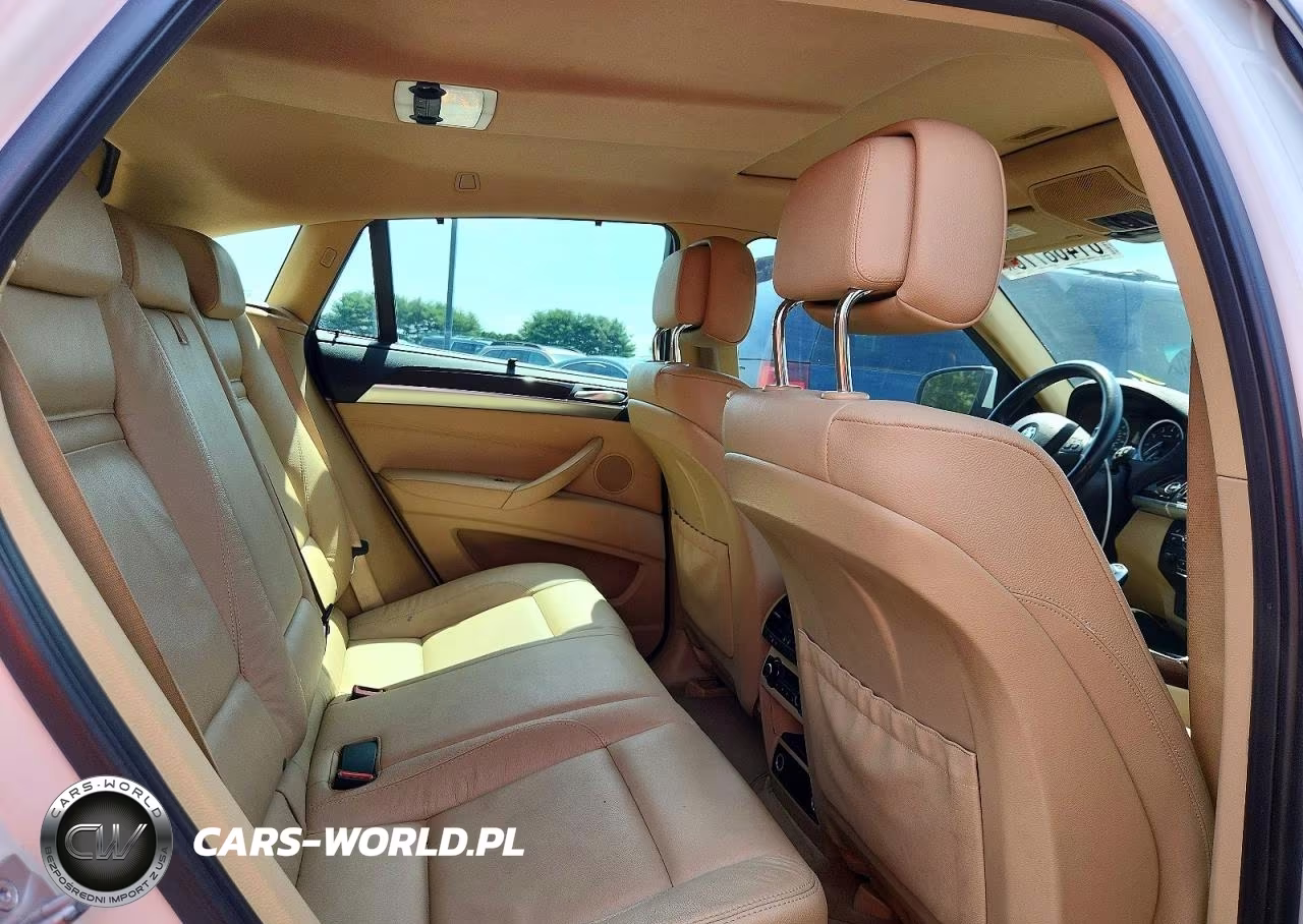 2014 BMW X6 xDrive35I VIN:5UXFG2C51E0C43110 - 11