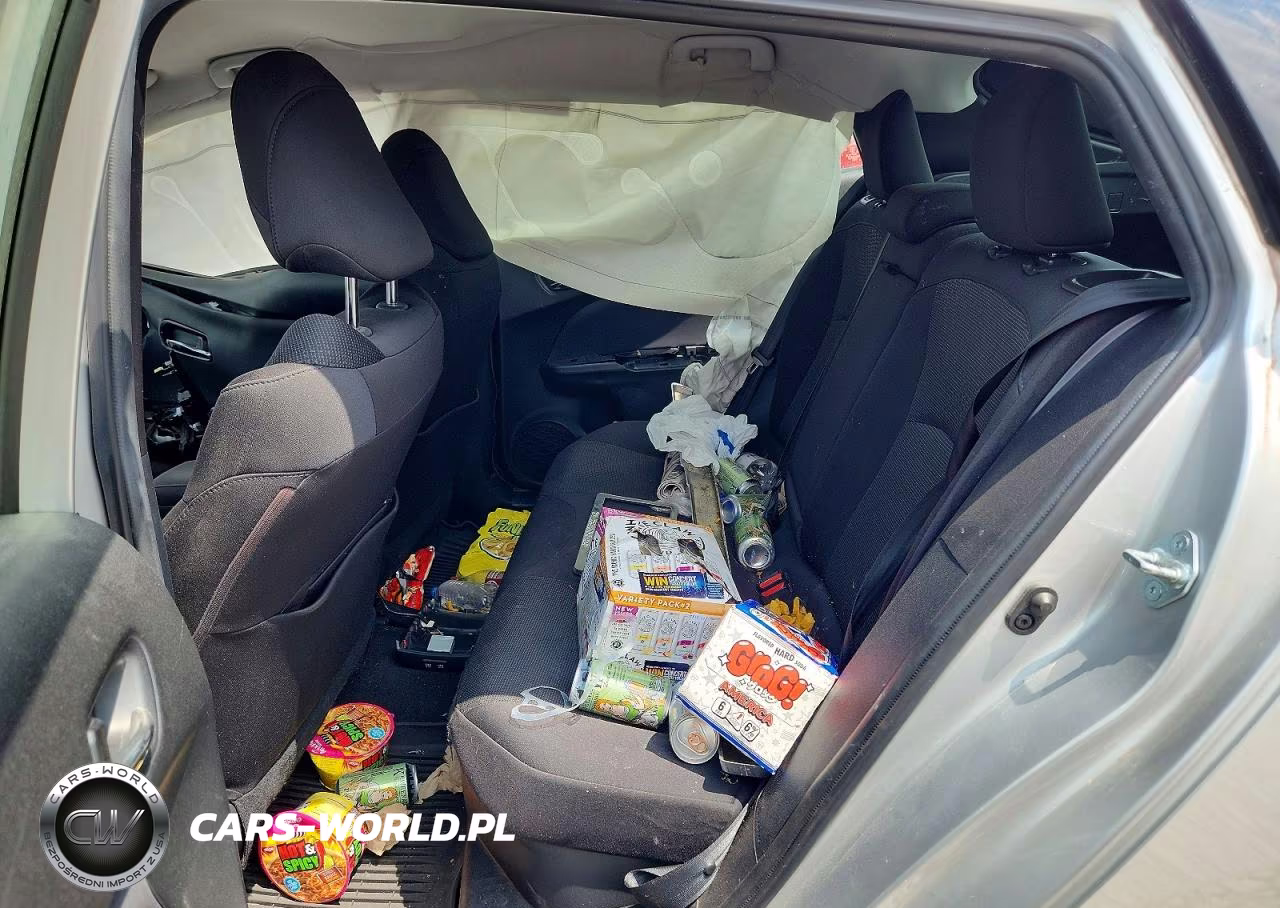2022 Toyota Prius Le Awd-E VIN:JTDL9MFU0N3033834 - 10