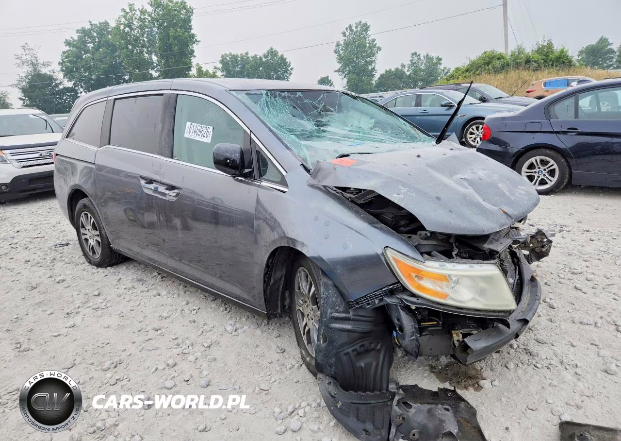 2013 Honda Odyssey Exl VIN:5FNRL5H69DB062881 - 4