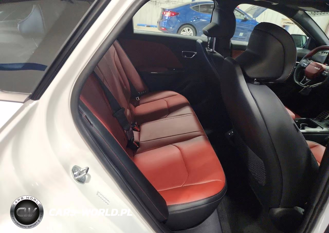 2026 Kia K4 Gt-Line Turbo VIN:3KPFU5DCXTE341319 - 10