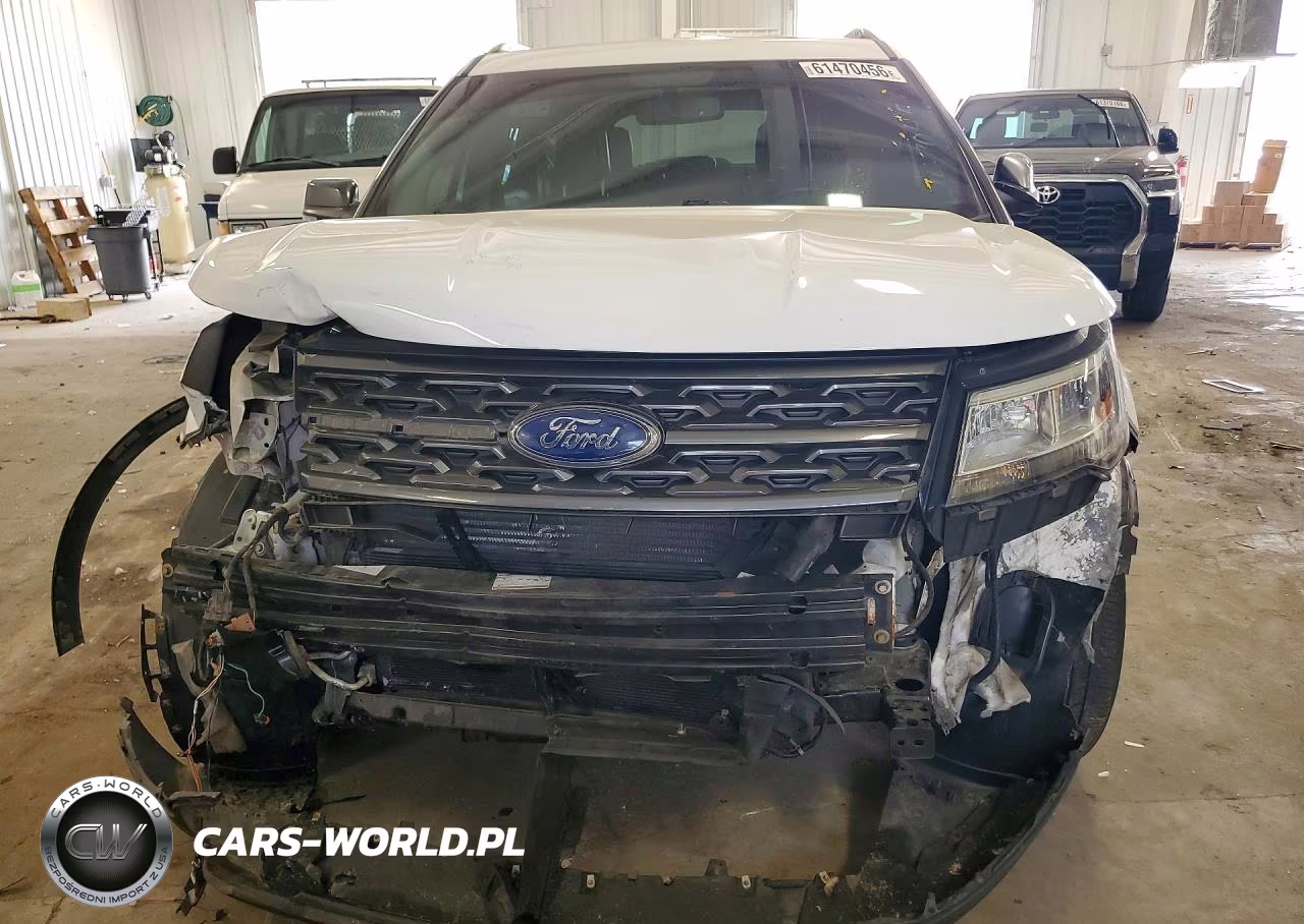 2018 Ford Explorer Xlt VIN:1FM5K8DH9JGA53847 - 5