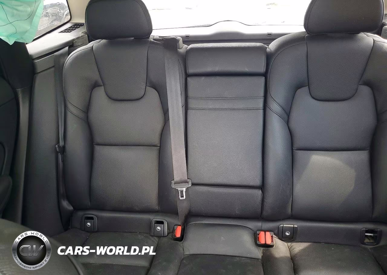 2021 Volvo Xc60 T5 Momentum VIN:YV4102RK0M1845769 - 10