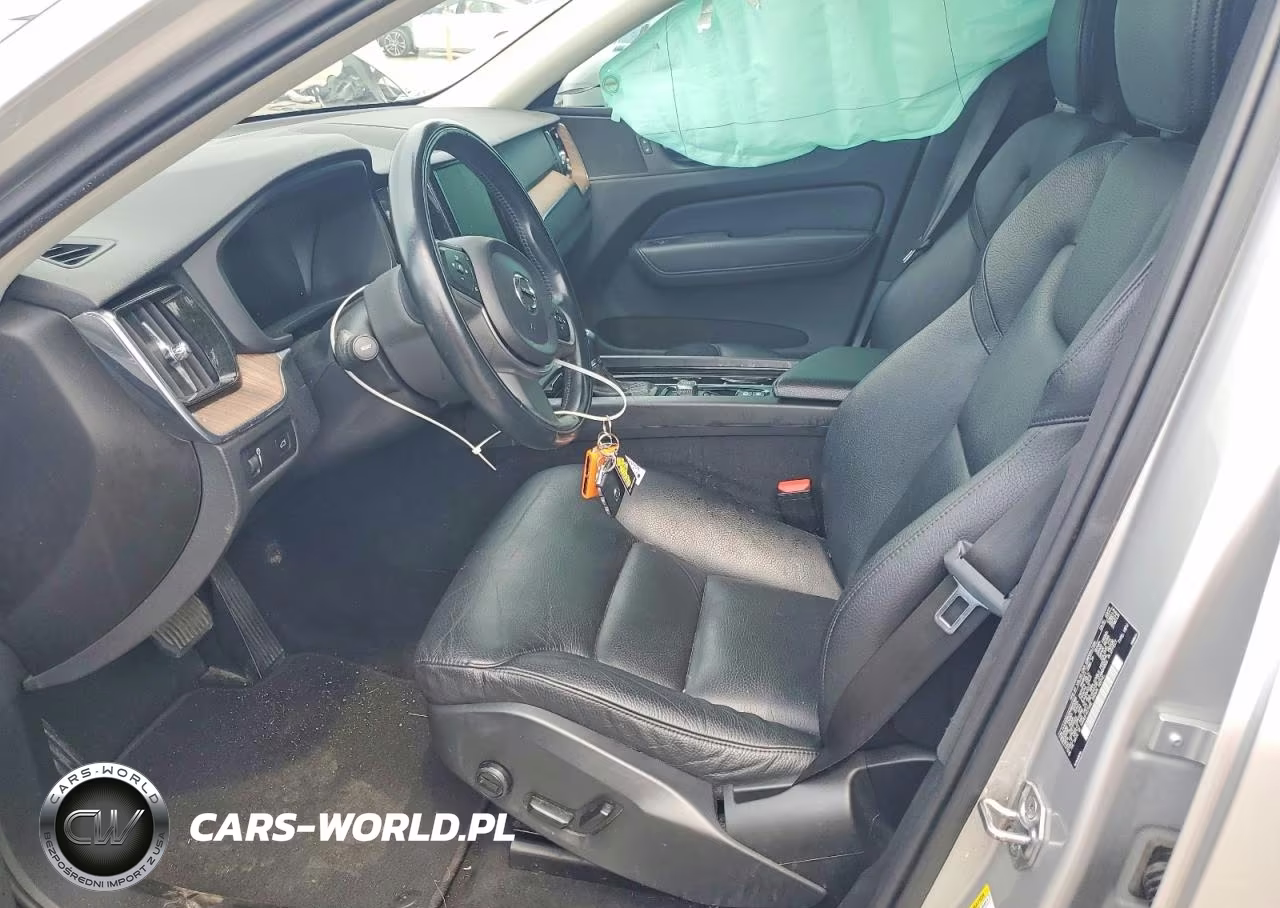 2021 Volvo Xc60 T5 Momentum VIN:YV4102RK0M1845769 - 7