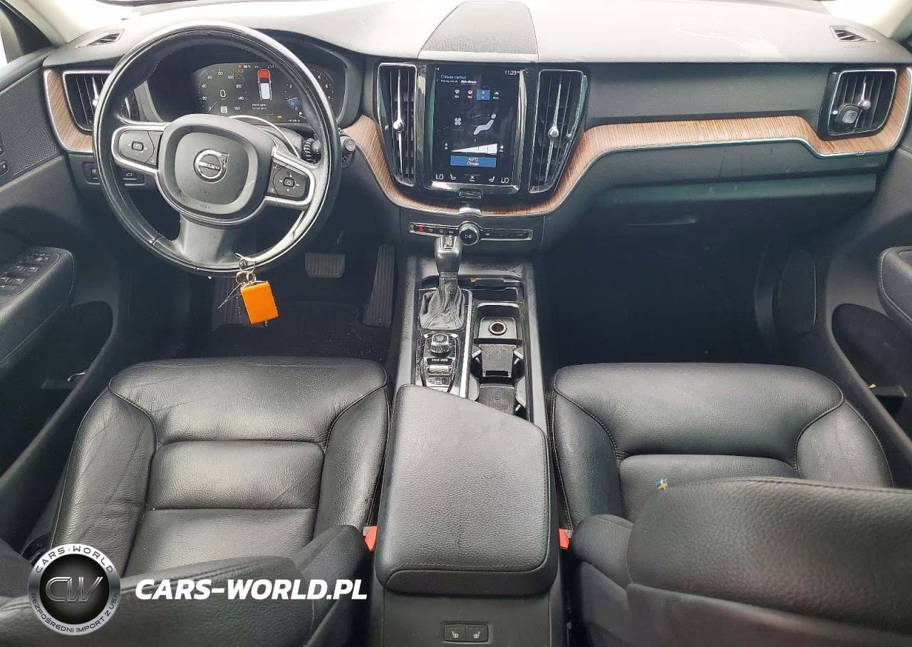 2021 Volvo Xc60 T5 Momentum VIN:YV4102RK0M1845769 - 8