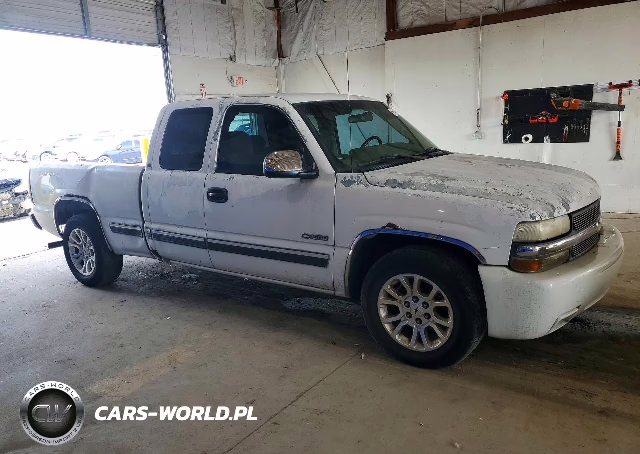 2002 Chevrolet Silverado C1500 VIN:2GCEC19V021184994 - 4