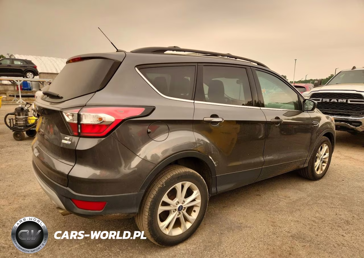 2018 Ford Escape Se VIN:1FMCU9GD0JUC98408 - 3