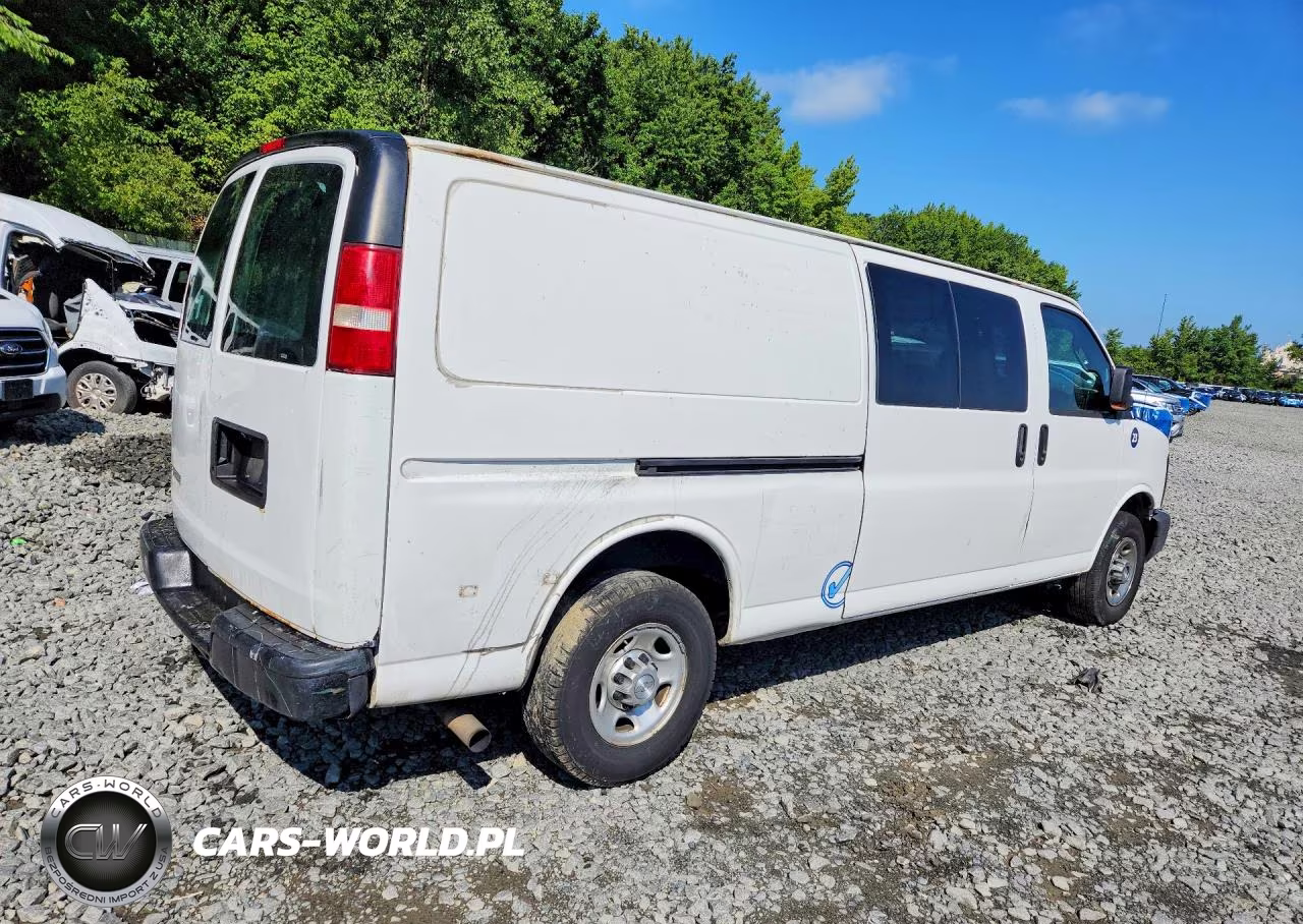 2016 Chevrolet Express G2500 VIN:1GCWGBFF8G1121442 - 3