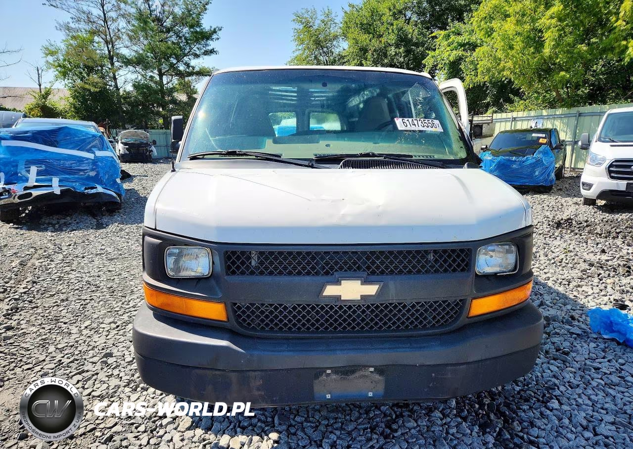 2016 Chevrolet Express G2500 VIN:1GCWGBFF8G1121442 - 5