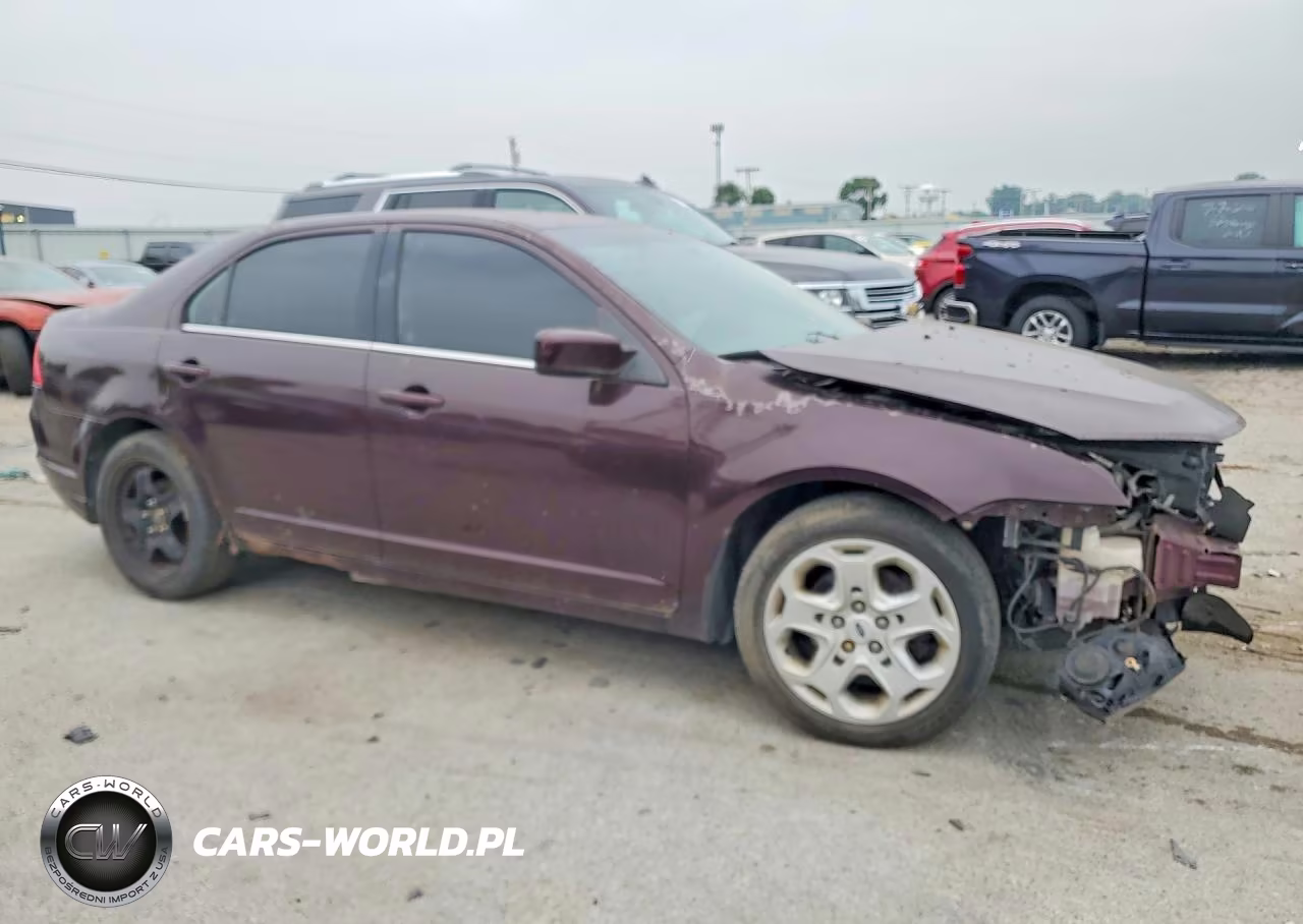 2011 Ford Fusion Se VIN:3FAHP0HA6BR304857 - 4