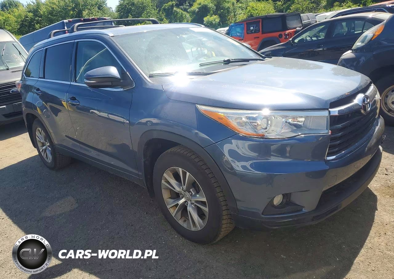 2014 Toyota Highlander Sport VIN:5TDJKRFH1ES008922 - 4