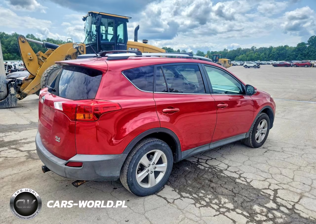 2013 Toyota Rav4 Xle VIN:2T3RFREV3DW102117 - 3
