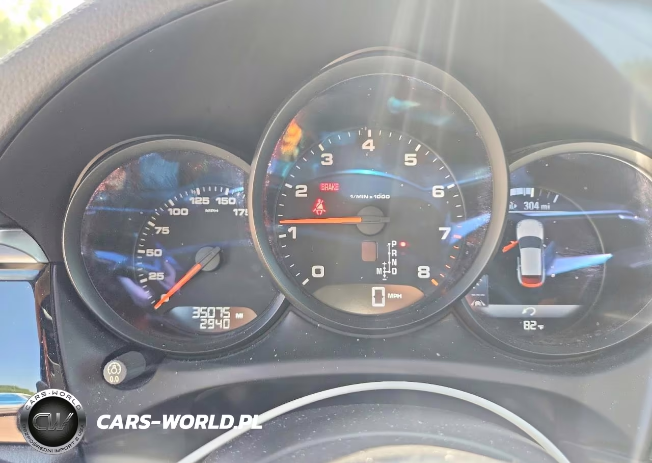2018 Porsche Macan VIN:WP1AA2A51JLB23778 - 9