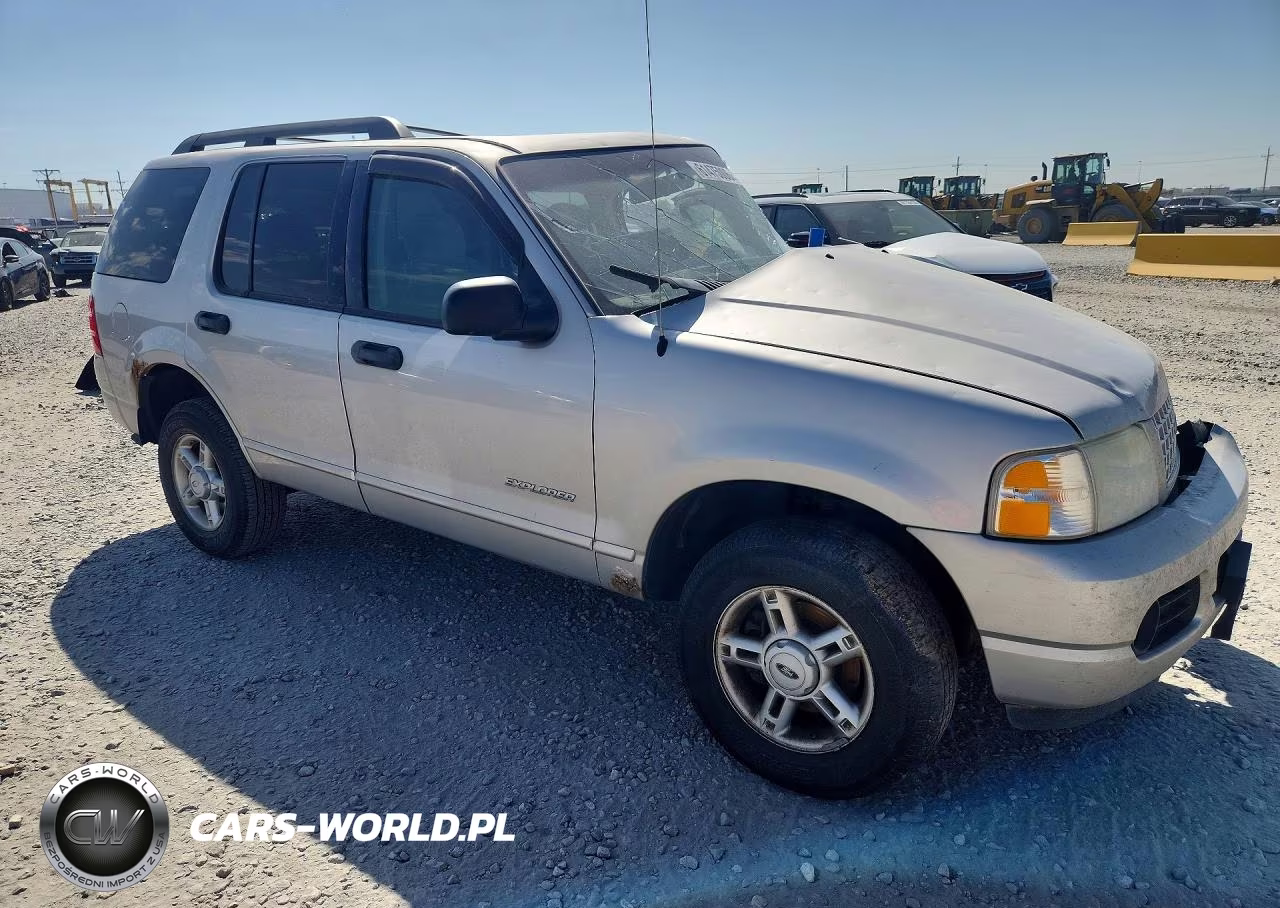 2005 Ford Explorer Xlt VIN:1FMZU73K25UA81418 - 4