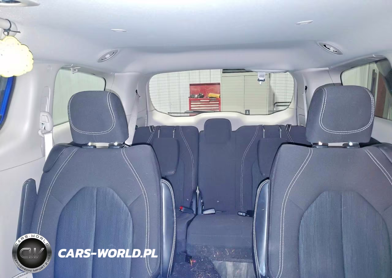2021 Chrysler Voyager Lx VIN:2C4RC1CG8MR574290 - 10