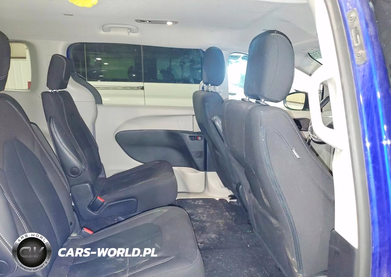 2021 Chrysler Voyager Lx VIN:2C4RC1CG8MR574290 - 11