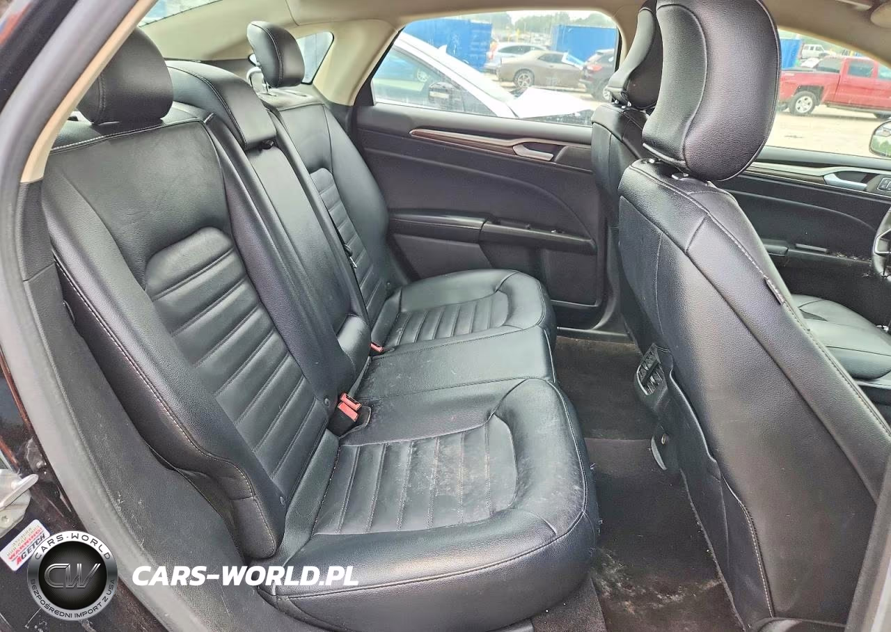 2017 Ford Fusion Se VIN:3FA6P0HD7HR111384 - 10